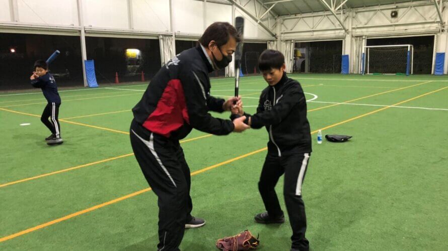 秦真司 個人野球指導を実施
